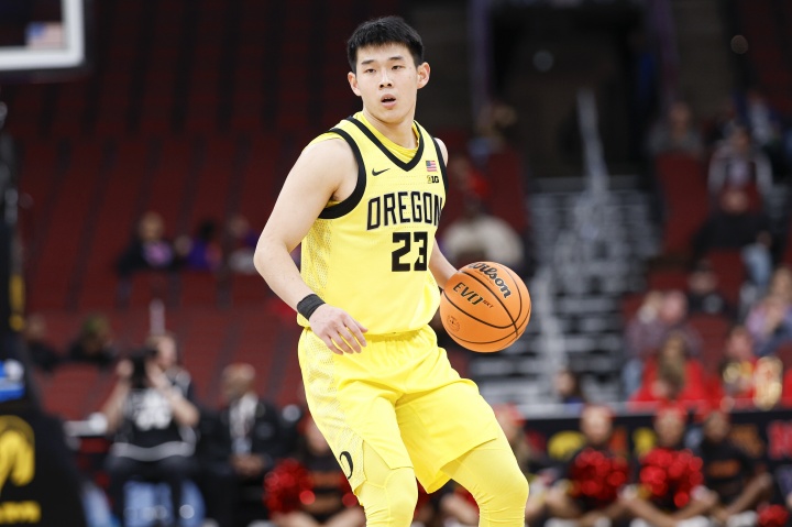 媒体人：林葳训练时没听到喊话被郭士强质问 然后不再被允许进队